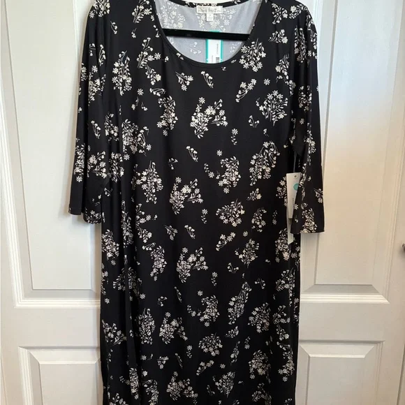 nine britton knit dress Nine Britton Dresses | Nine Britton Skylee Brush Knit Dress Black Floral 3/4 Sleeve 1x New | Color: Black/White | Size: 1x